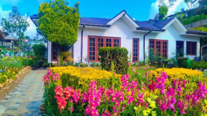Silver Rose Holiday Home